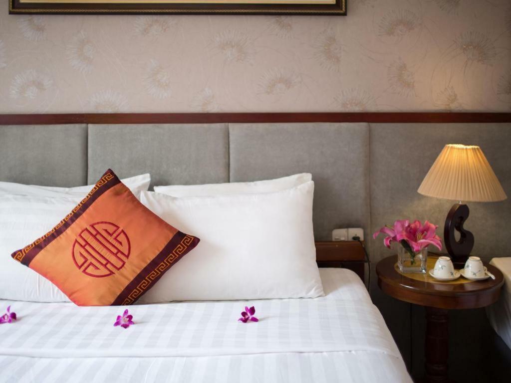 Hanoi Sena Hotel & Travel - Former Symphony Hanoi Hotel Luaran gambar